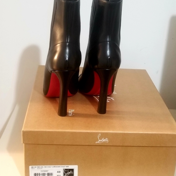 Christian Louboutin ankle bootie - Picture 3 of 8